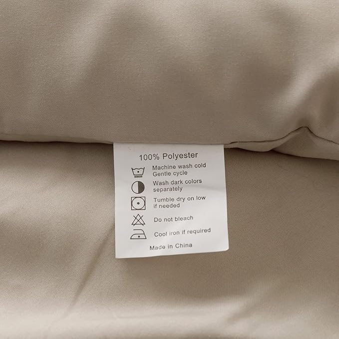 ROSGONIA Alaskan King Comforter 136x120, Oatmeal, 1 Extra Large King Size Comforter Oversized & 2 Pillowcases, Lightweight Warm Bedding Set Quilt