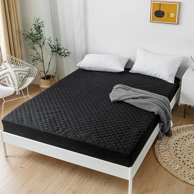 vctops Quilted Fitted Sheet Waterproof Mattress Protector Pad Ultra Soft Elastic Fitted Deep Pocket Bed Cover (Black,Queen)