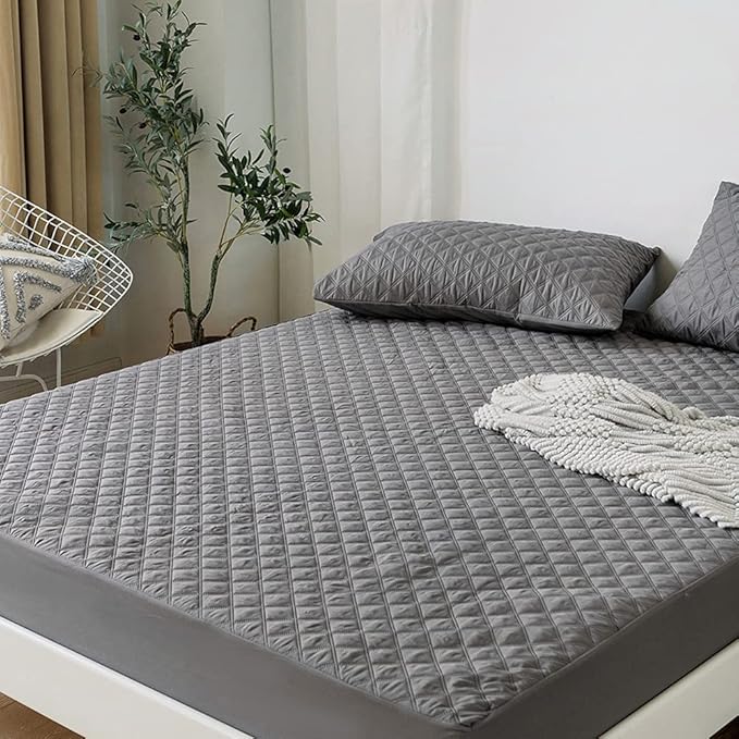 vctops Quilted Fitted Sheet Waterproof Mattress Protector Pad Ultra Soft Elastic Fitted Deep Pocket Bed Cover (Grey,Queen)