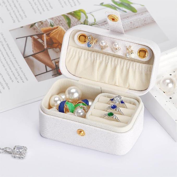 KUKUVR Small Travel Jewelry Box, Mini Jewelry Holder for Multiple Rings Necklace Earrings Lipstick, Portable Jewelry Storage Organizer Case with Removable Ring Slot (WHITE) - Image 3