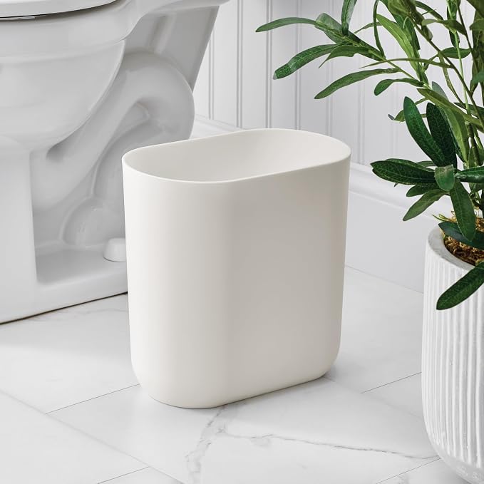 iDesign Small Slim Plastic Bathroom Trash Can, Garbage Can for Bedroom, Office, Desk, Dorm, Coconut White - Image 3
