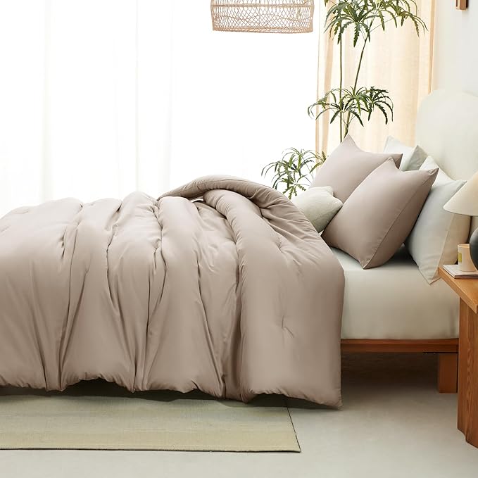 CozyLux Full Size Comforter Set Wheat, 3 Pieces Solid Breathable Quilted Bedding Sets, Luxury Lightweight Soft Bed Set with Down Alternative Comforter and 2 Pillowcases for All Seasons