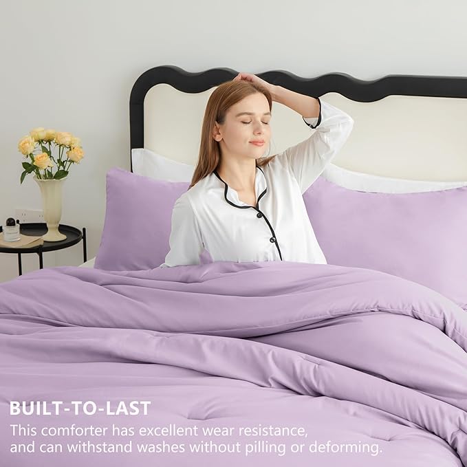 CozyLux Lavender King Size Comforter Set, 3 Pieces Light Purple Solid Breathable Quilted Bedding Sets, Luxury Fluffy Soft Bed Set with Down Alternative Comforter and 2 Pillowcases for All Season