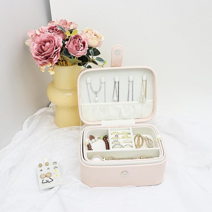 Jewelry Travel Case, 2-Layer Jewelry Box Organizer Medium Jewelry Travel Box, Portable Faux Leather Jewellery Storage Boxes with Argyle for Women, Daily Jewellery Case Home Use (Apricot beige) - Image 5