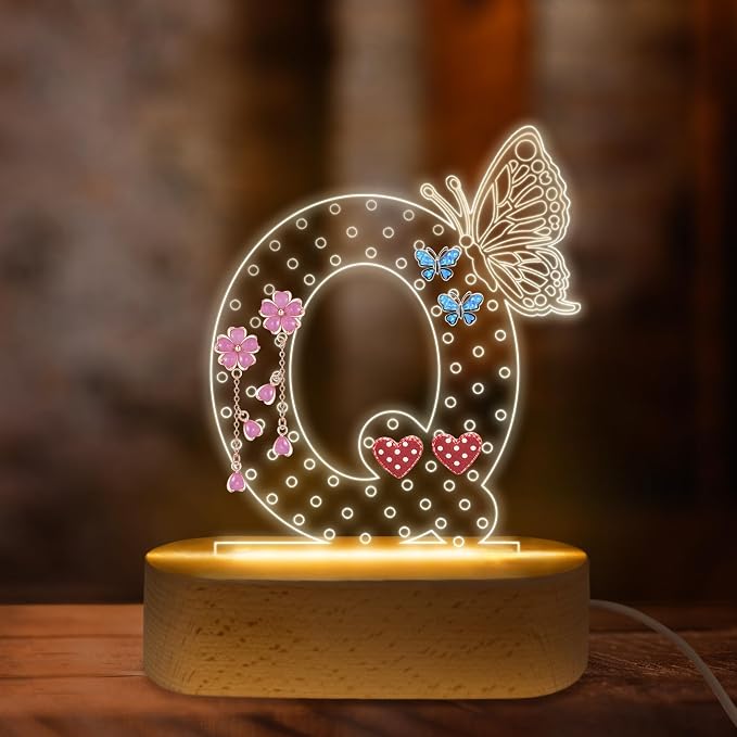 COSHAYSOO Earring Holder Organizer Acrylic for Women Initial Personalized Bridesmaid Proposal Gifts Wedding Bridal Shower Bachelorette Party Favors, Maid of Honor Bridegroom Mother Gifts Letter Q by COSHAYSOO