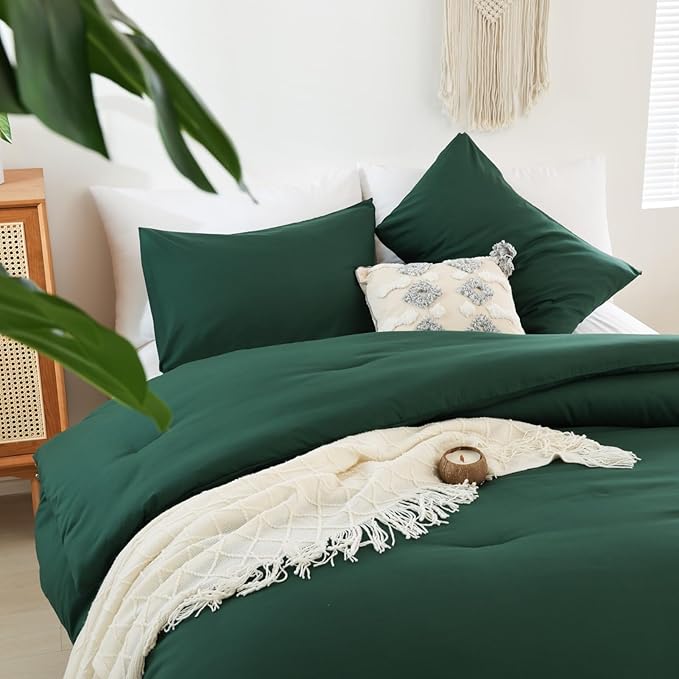 ROSGONIA Comforter Full Size for Girls Boys Teen,3pcs(1 Dark Emerald Green Comforter & 2 Pillowcases),Soft Kids Comforter Sets All Season Dorm Bedding