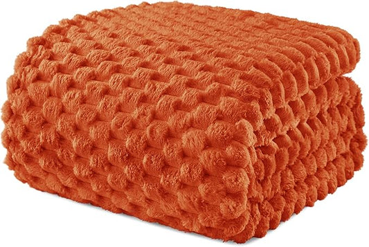 Exclusivo Mezcla Fleece Queen Blanket for Bed, Extra Large Fuzzy Burnt Orange Bed Blankets, Soft Cozy Plush Sofa Throws for All Seasons, 90x90 Inches