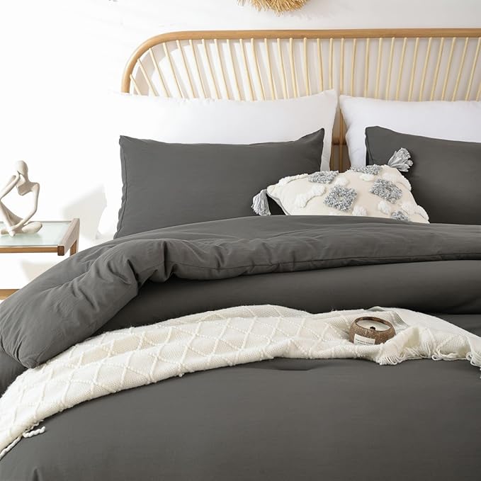 ROSGONIA Alaskan King Comforter 136x120, Charcoal Gray,1 Extra Large King Size Comforter Oversized & 2 Pillowcases, Lightweight Warm Bedding Set Quilt