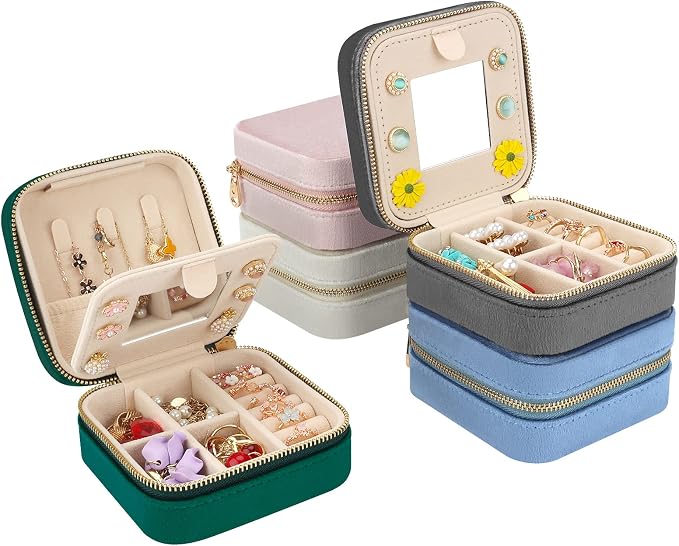 DesignSter Travel Jewelry Box - Velvet Mini Jewelry Organizer, Small Jewelry Case for Girls Women, Jewelry Storage Box for Rings Earrings Necklace (Square, Emerald Green) - Image 7