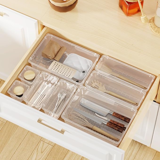 WOWBOX 40 PCS Clear Plastic Drawer Organizer Set, 4 Sizes Desk Drawer Organization and Storage Containers for Makeup, Cosmetics, Jewelry and Gadgets in Kitchen, Bathroom, Bedroom, Office, Clear - Image 7