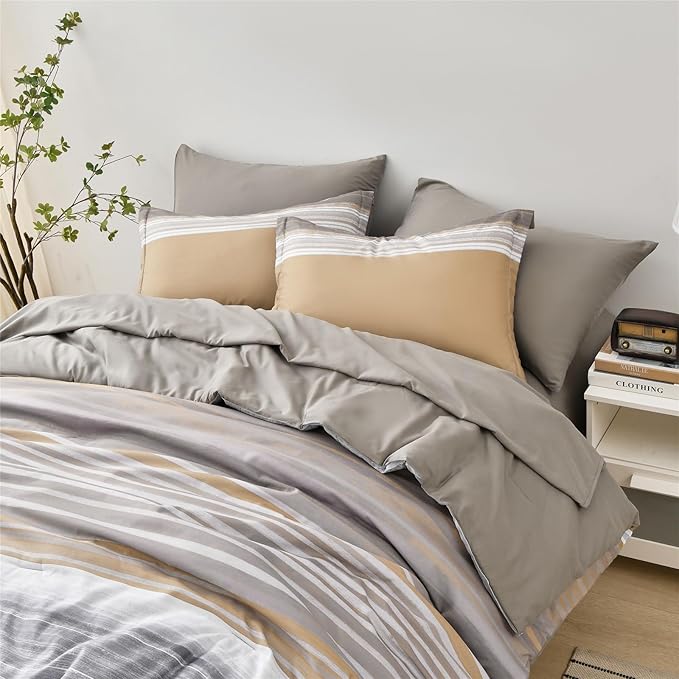 7 Piece Bed in a Bag Stripe Comforter Set Full Size, White Grey Khaki Striped Comforter and Sheet Set, All Season Soft Microfiber Complete Bedding Set(Khaki,Full)