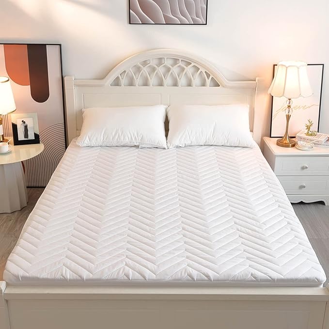 Quilted Waterproof RV Short Queen Mattress Protector Pad for 60 x 75 Bed Fitted Sheet Style Deep Pocket Matress Cover RV Queen