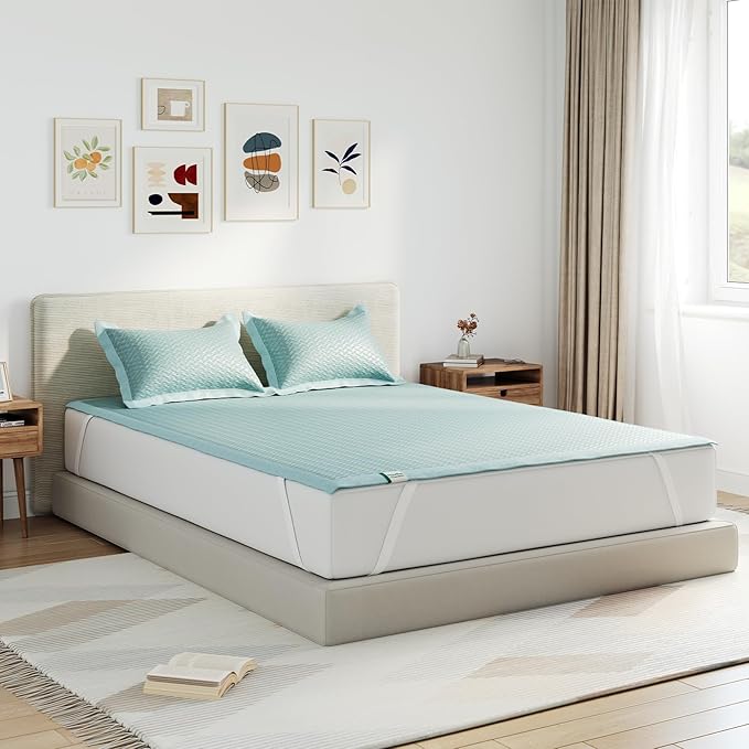 Novilla Queen Size Cooling Pad with Pillowcase, Breathable Summer Mattress Topper for 8–21" Beds, Washable Design with Elastic Straps, Lightweight Sleep Mat for Hot Sleepers, Blue