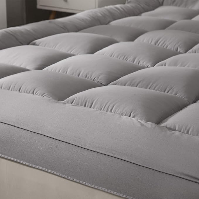 Plush Extra Thick Twin Mattress Topper, Soft & Cooling Pillow Top Bed Topper for Back Pain with 300TC Cotton Cover, Overfilled Mattress Pad Cover for Back Pain, Fit to 6”-22” Mattress.