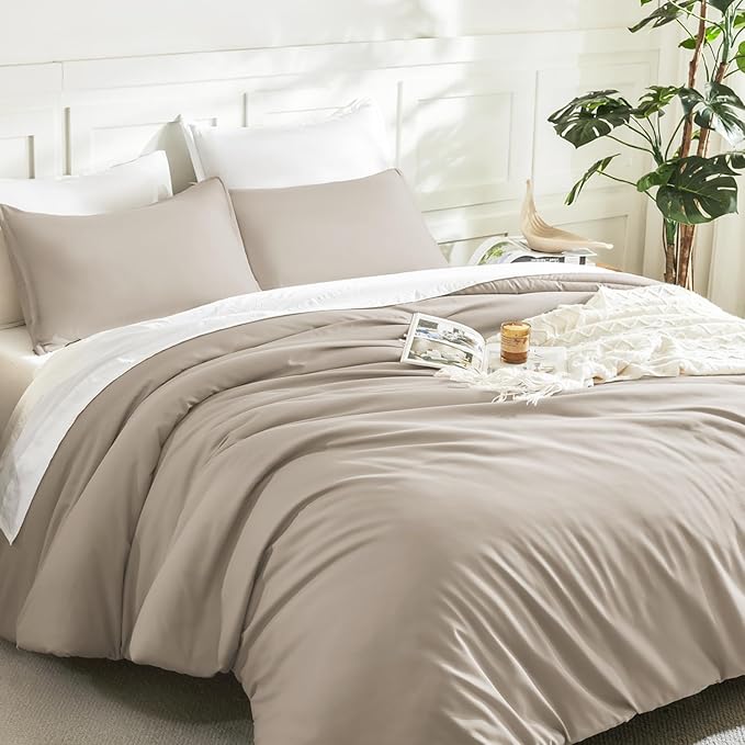 Litanika Oversized King Comforters Oatmeal Super King Plus Size, 3 Pieces Lightweight Solid Bedding Comforter Set, All Season Fluffy Bed Set (128x120In Comforter & 2 Pillowcases)