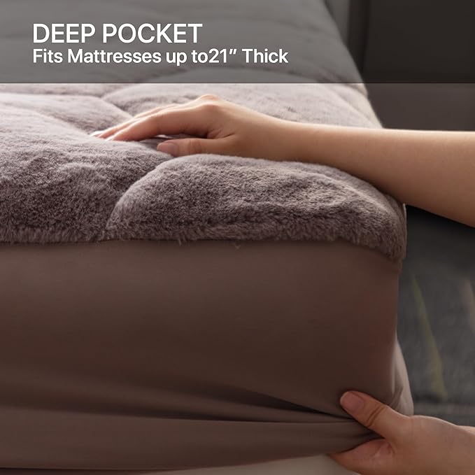 Faux Fur Fitted Mattress Pad Quilted Bottom Sheet, Fluffy Mattress Protector Cover, Luxury Soft Fitted Sheet Mattress Topper with 8-21" Deep Pocket Full