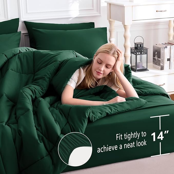 CozyLux Queen Comforter Set Emerald Green, 7 Pieces Bed in a Bag, Green Comforters Queen Size, All Season Bedding Sets with Stitch Quilted Comforter, Flat Sheet, Fitted Sheet, Pillowcases