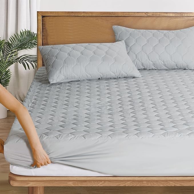 Bedding Quilted Fitted Mattress Cover, Elastic Fitted Mattress Protector, Mattress Pad Stretches up to 12 Inches Deep, Machine Washable Mattress Topper (Gray, King)