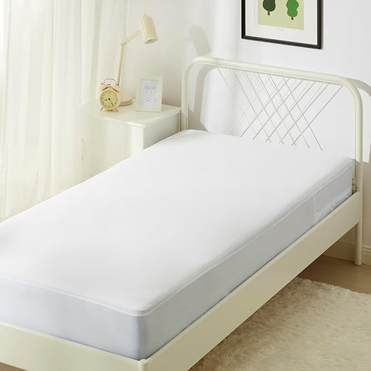 Amazon Basics Zippered Waterproof Mattress Encasement, Twin XL