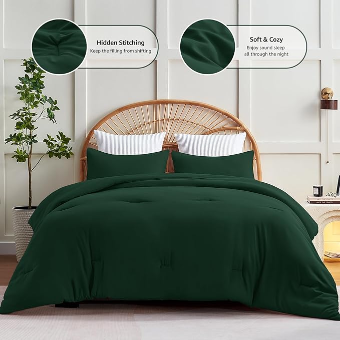 CozyLux Dark Emerald Green Queen Comforter Set, 3 Pieces Solid Breathable Quilted Bedding Sets, Luxury Fluffy Soft Bed Set with Down Alternative Comforter for All Season (1 Comforter & 2 Pillowcases)