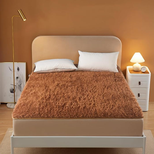 100% Wool Fleece Fitted Mattress Cover Pad with Elastic Bands,Breathable Lamb Wool Mattress,Thicken Pure Wool Bed Topper,Folding Lamb Velvet Mattress,for Twin/Full/Queen/King(Queen, Brown)