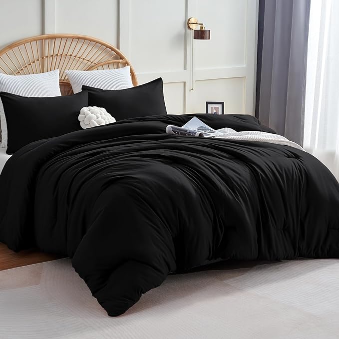 CozyLux Oversized King Comforter Set Black, 3 Pieces 120x98 Solid Breathable Quilted Bedding Sets for All Seasons, Luxury Soft Lightweight Bed Set with Down Alternative Comforter and 2 Pillowcases