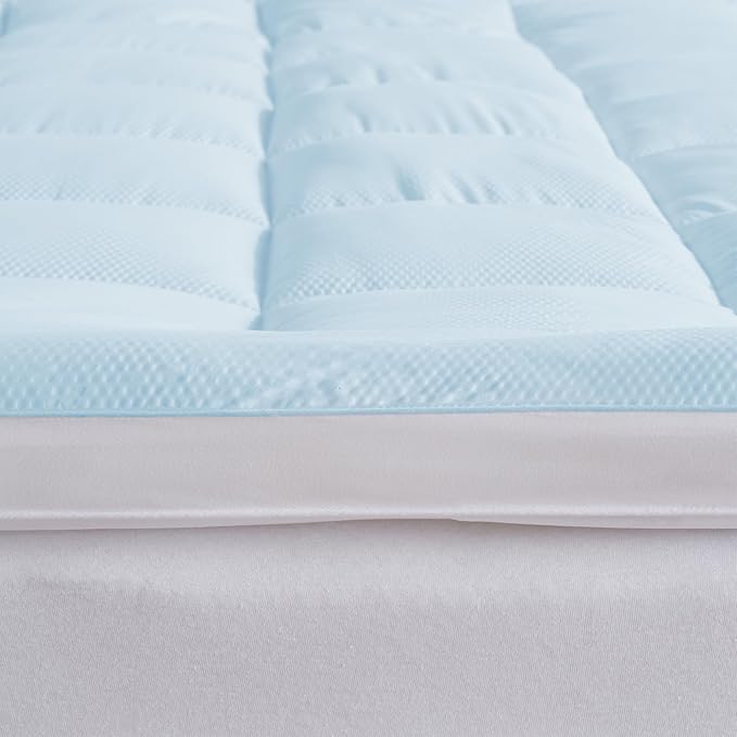 Great Bay Home Twin XL Cooling Mattress Topper. Thick, Elastic Corner Mattress Pad. Ultra-Soft Cooling Pillowtop Mattress Cover & Protector. Fits Mattresses up to 18” (Twin XL, Light Blue)