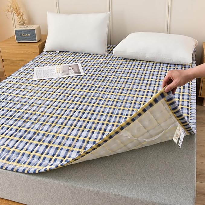 Mattress Pad Twin，Breathable，Non-Slip Mattress Protector with Elastic Straps，Quilted Mattress Topper Cover for Adults and Kids，Raw Cotton，Washable