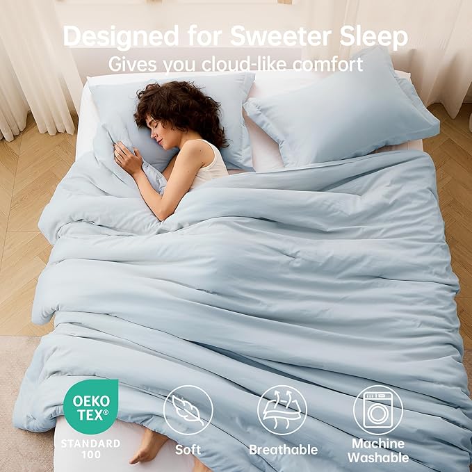 MUXHOMO Queen Comforter Set, All Season Ultra Soft Down Alternative Bedding - 3 Piece Lightweight Bed Set Includes 1 Comforter (90"x90") and 2 Pillow Shams (20"x26"), Lake Blue