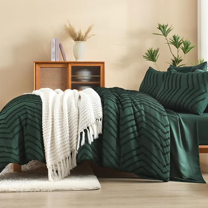Litanika Oversized King Size Comforter Set with Sheets Dark Emerald Green - 7 Pieces Bed in a Bag Oversized King Boho Tufted Complete Bedding Sets with Comforter, Sheets, Pillowcases & Shams