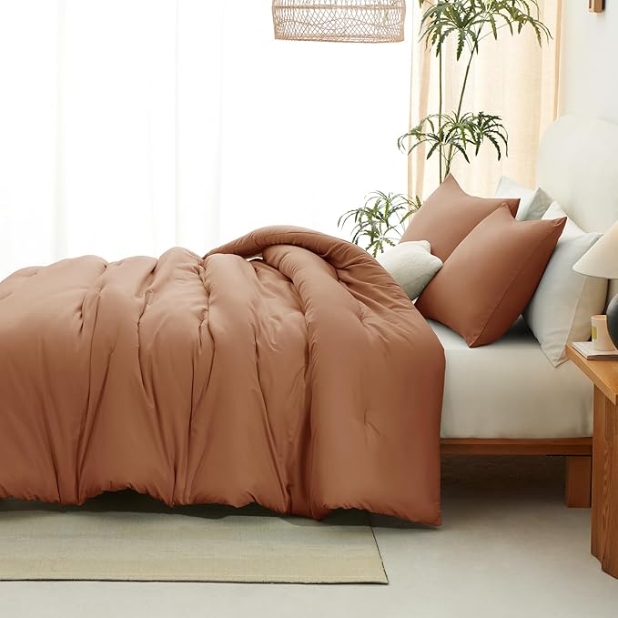 CozyLux Full Size Comforter Set Pumpkin, 3 Pieces Solid Breathable Quilted Bedding Sets, Fall Luxury Lightweight Soft Bed Set with Down Alternative Comforter and 2 Pillowcases for All Seasons