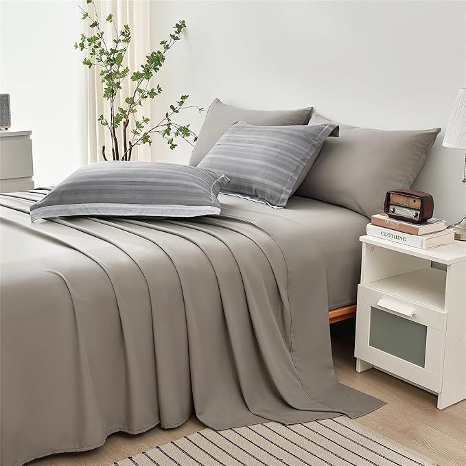 KAKIJUMN 5 Piece Bed in a Bag Stripe Comforter Set Twin Size, White Grey Patchwork Striped Comforter and Sheet Set, All Season Soft Microfiber Complete Bedding Set(Light Grey,Twin)