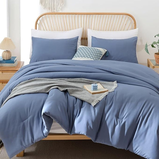 ROSGONIA Comforter Full Size for Girls Boys Teens Slate Blue, 3pcs (1 Blue Comforter & 2 Pillowcases) Lightweight Dorm Bedding Full Size