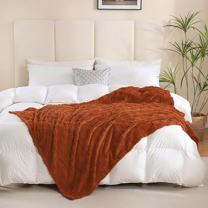 Burnt Orange Fleece Throw Blanket 90”×90” for Couch Sofa Bed,Super Soft Cozy Plush Microfiber Flannel Blanket with 3D Checkered Design Lightweight for Adults,Woman,Girls