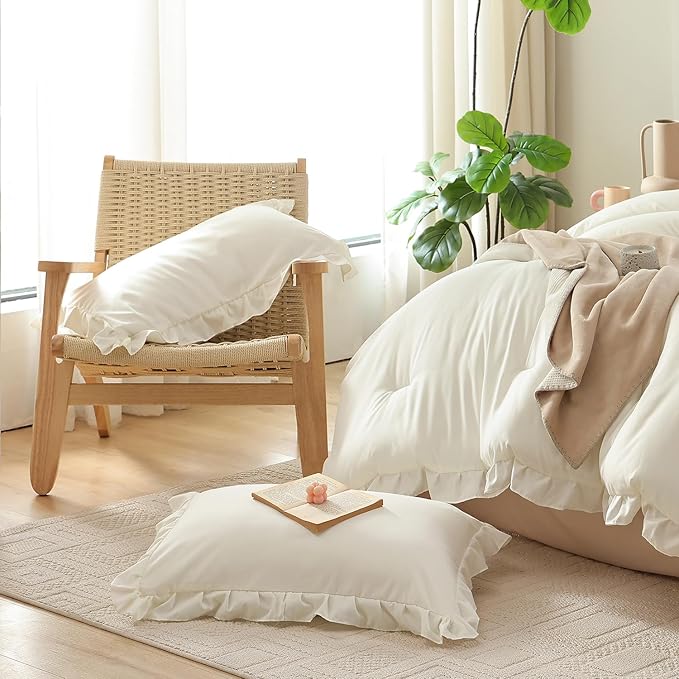 JANZAA Queen Comforter Set Creamy White Ruffle Comforter with 2 Pillowcase Soft Queen Size Bed Set Vintage Farmhouse Bed Comforter Set Fluffy Shabby Chic Bedding for All Season