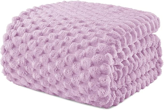 Exclusivo Mezcla Fleece King Blanket for Bed, Extra Large Fuzzy Lilac Purple Bed Blankets, Soft Cozy Plush Sofa Throws for All Seasons, 90x104 Inches