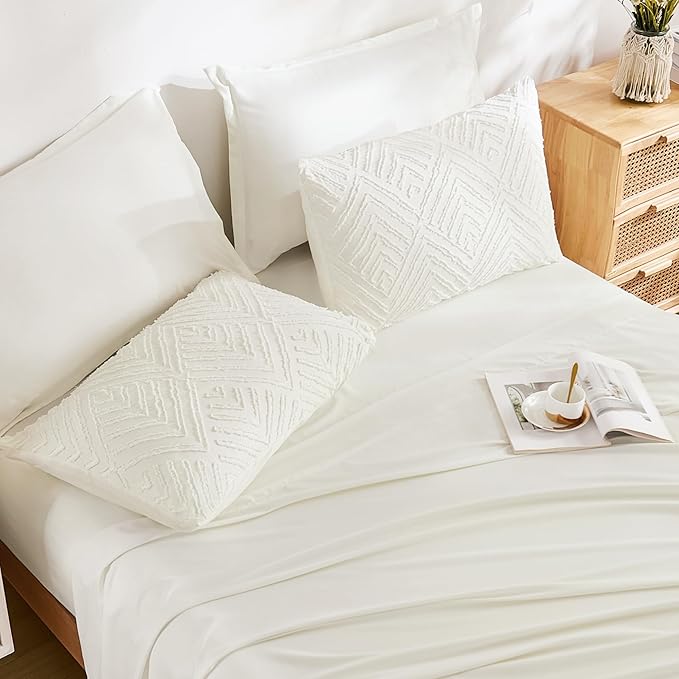 Andency Queen Comforter Set 7 Piece Ivory - Bed in a Bag Queen Boho Lightweight Fluffy Tufted Bedding Sets with Comforter, Sheets, Pillowcases & Shams