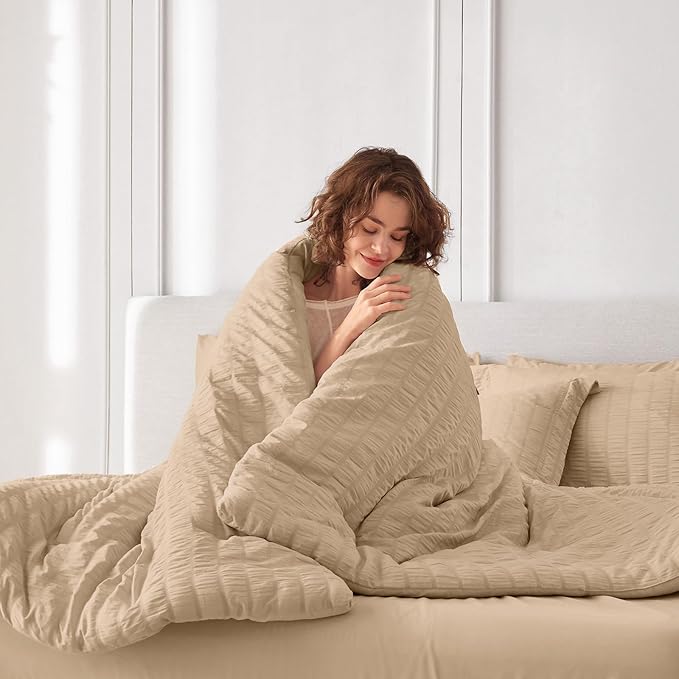 MUXHOMO 5 Pieces Twin Comforter Set, Seersucker Bed in a Bag Twin Size, All Season Luxury Bedding Set with Comforter, Flat Sheet, Fitted Sheet, Pillowcase & Sham, Khaki