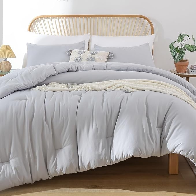 ROSGONIA Comforter Full Size for Girls Boys Teens Light Grey, 3pcs(1 Boho Grey Comforter & 2 Pillowcases) Lightweight Soft Dorm Bedding for All Season
