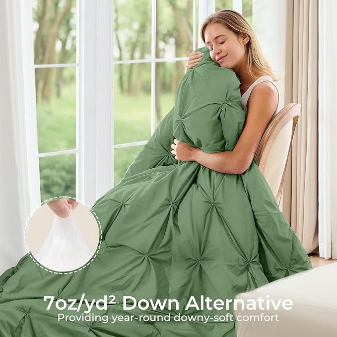 Sasttie Twin XL Comforter Set, 5-Piece Bed in a Bag, Pintuck Bedding Sets for All Season, Includes Comforter, Flat Sheet, Fitted Sheet, Pillowcase and Pillowsham, Green