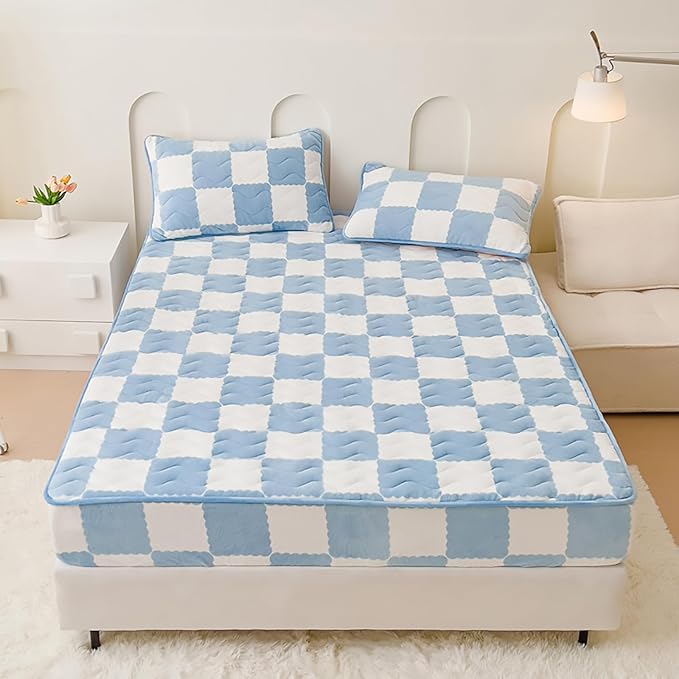 Velvet Fitted Sheet, Soft Velvet Fleece Bed Sheet Mattress Protector Cover with 12'' Deep Pocket Breathable Mattress Pad Cover, Elastic Fitted Mattress Topper(Full-47x79inch, Light Blue)