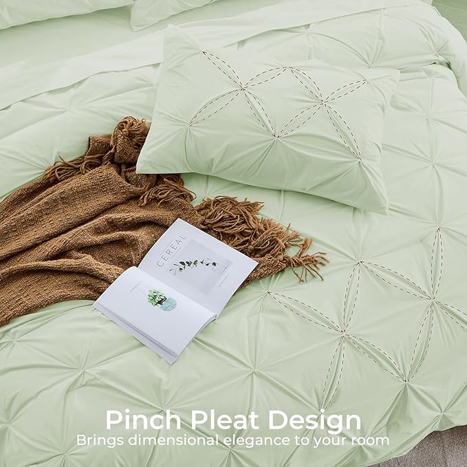 Sasttie Twin XL Comforter Set, 5-Piece Bed in a Bag, Pintuck Bedding Sets for All Season, Includes Comforter, Flat Sheet, Fitted Sheet, Pillowcase and Pillowsham, Mint