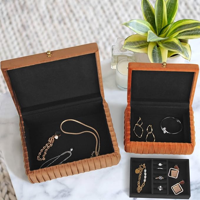 HofferRuffer Velvet Decorative Boxes, Jewelry Boxes Storage Accessory Organizer Boxes with Elegant Handle Decor, Classic Velvet Set of 2 Pieces (Brown) - Image 5