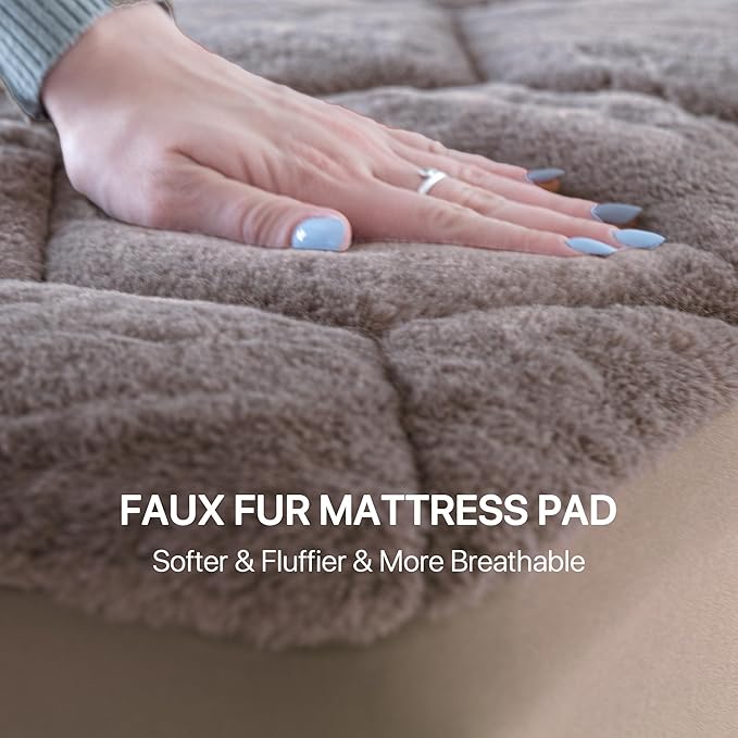 Faux Fur Mattress Pad Quilted Fitted Mattress Cover, Fluffy Warm Soft Breathable Mattress Protector, Mattress Topper with 8-21" Deep Pocket (Gray, King)