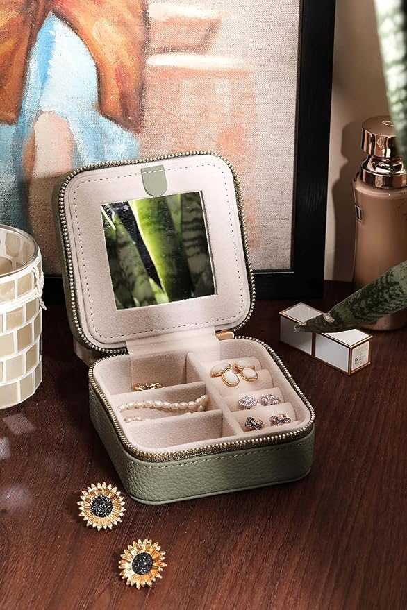 S.Leaf Travel Jewelry Organizer Boxes for Women Small Portable Necklace Earrings Bracelet Rings Travel Case Best Friend Birthday Gifts for Women Trendy (03_Lychee_Heart) - Image 5