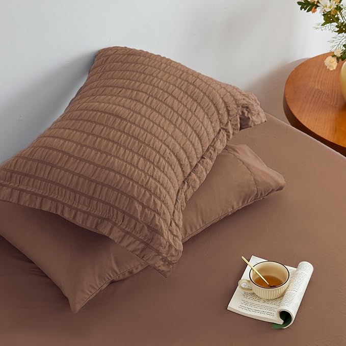 Love's cabin Seersucker Mocha Mousse California King Comforter Set, 7-Piece All Season Lightweight Bed in a Bag Bedding Set with Comforter, Flat Sheet, Fitted Sheet, Pillowcases and Shams | Soft, Breathable, Lightweight