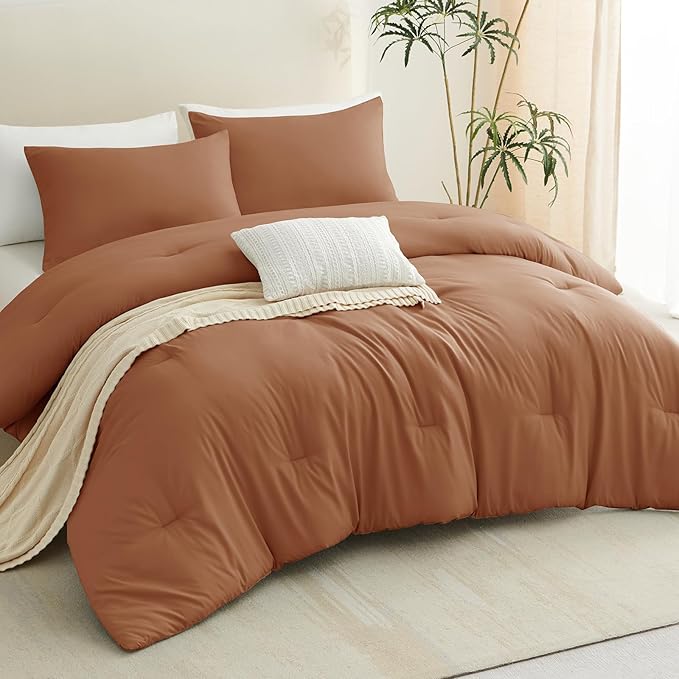 CozyLux Queen Comforter Set Pumpkin, 3 Pieces Solid Comforters Queen Size Breathable Bedding Sets, Fall Luxury Soft Lightweight Bed Set with Down Alternative Comforter and 2 Pillowcases All Seasons