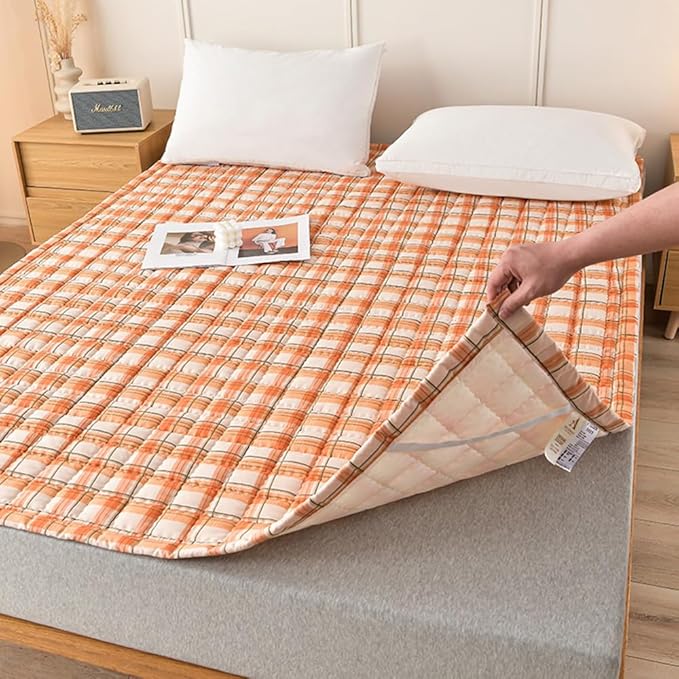 Mattress Pad Cal-King，Breathable，Non-Slip Mattress Protector with Elastic Straps，Quilted Mattress Topper Cover for Adults and Kids，Raw Cotton，Washable