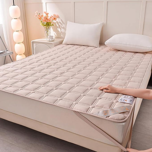 Queen Mattress Protector Cover with Elastic Straps - Thin Foldable Quilted Cover Pad for Student Dormitory - Soft & Comfortable, Breathable Cool Mat - Machine Washable