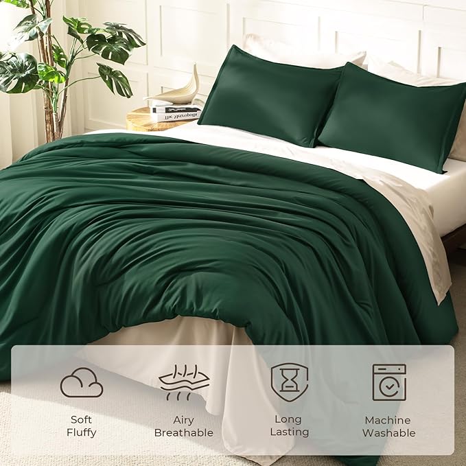 Litanika Oversized King Comforters Emerald Green Super King Size, 3 Pieces Lightweight Solid Bedding Comforter Set, All Season Fluffy Bed Set (120x120In Comforter & 2 Pillowcases)